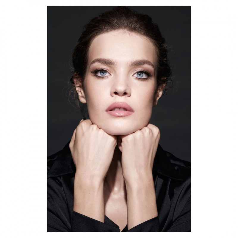 Natalia Vodianova featured in  the Guerlain Mad Eyes Mascara  advertisement for Summer 2020