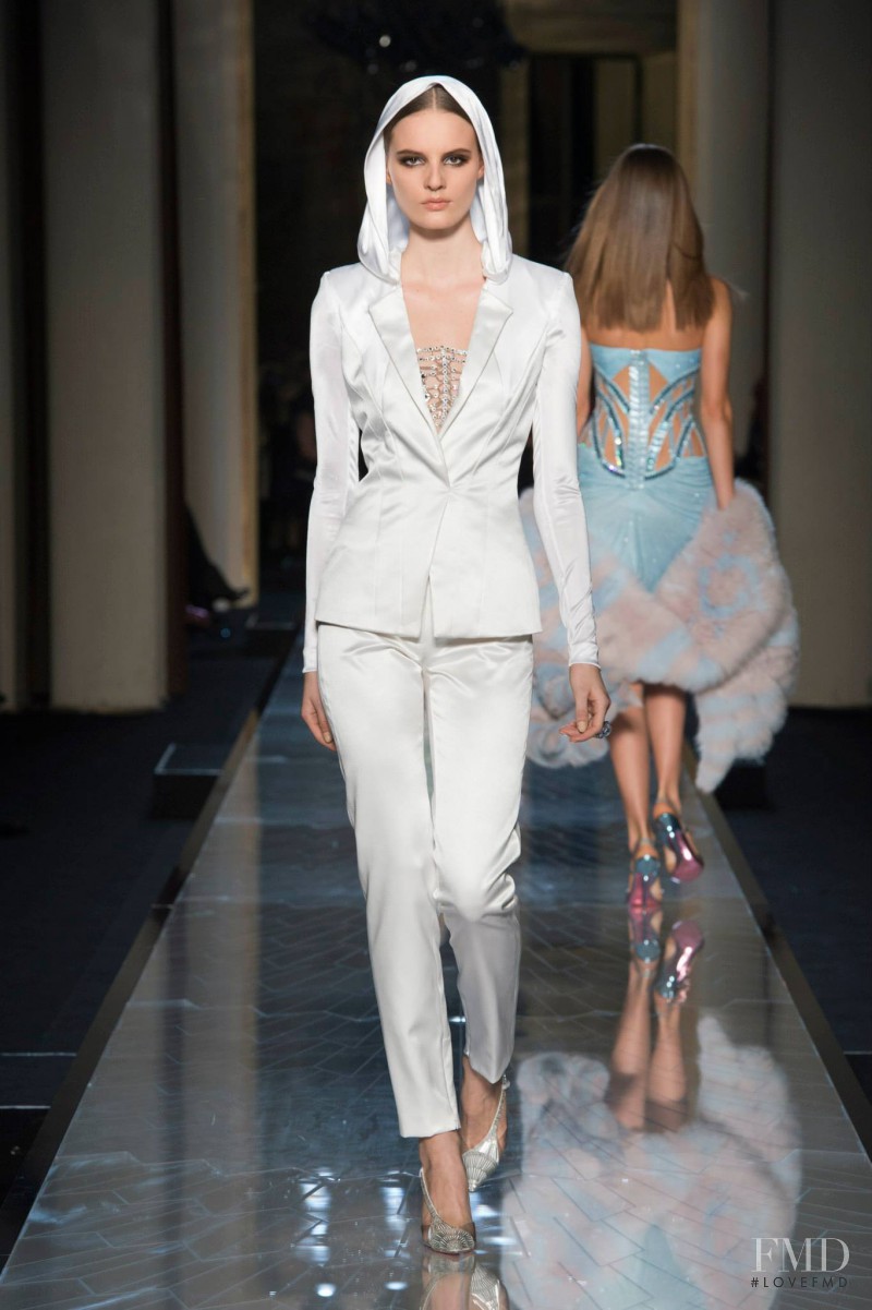 Tilda Lindstam featured in  the Atelier Versace fashion show for Spring/Summer 2014