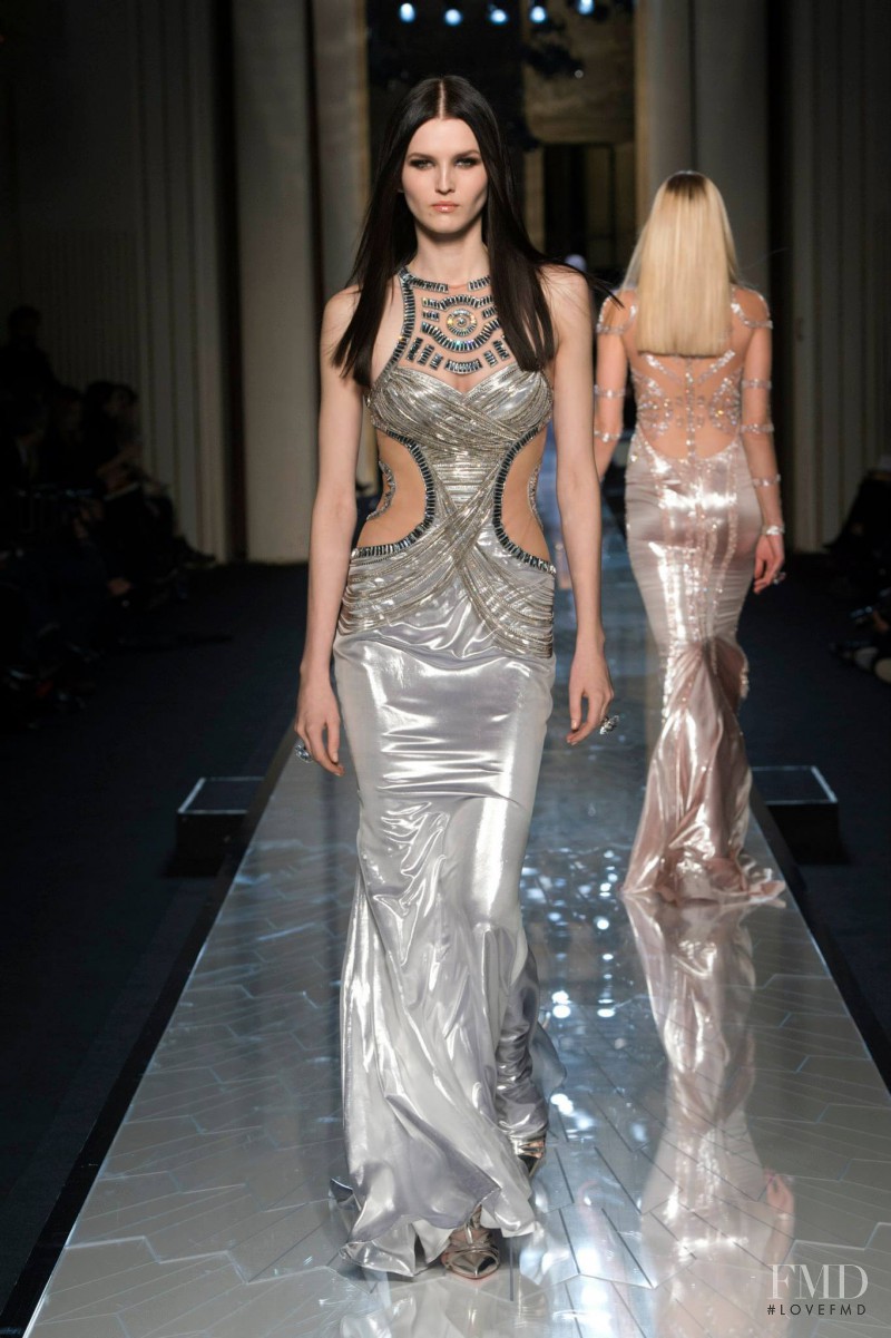 Katlin Aas featured in  the Atelier Versace fashion show for Spring/Summer 2014