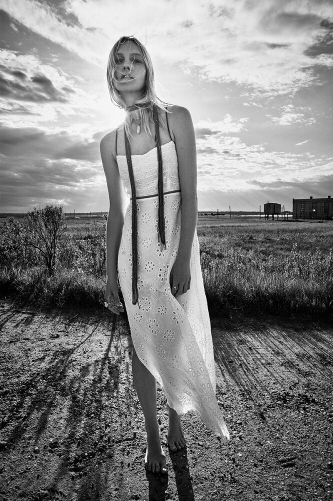 Sasha Pivovarova featured in  the Zara advertisement for Autumn/Winter 2020