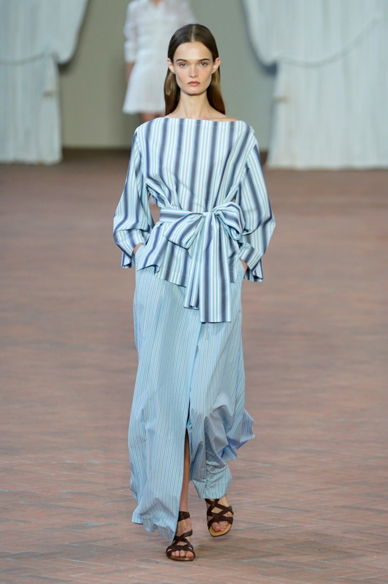 Alberta Ferretti fashion show for Spring/Summer 2024