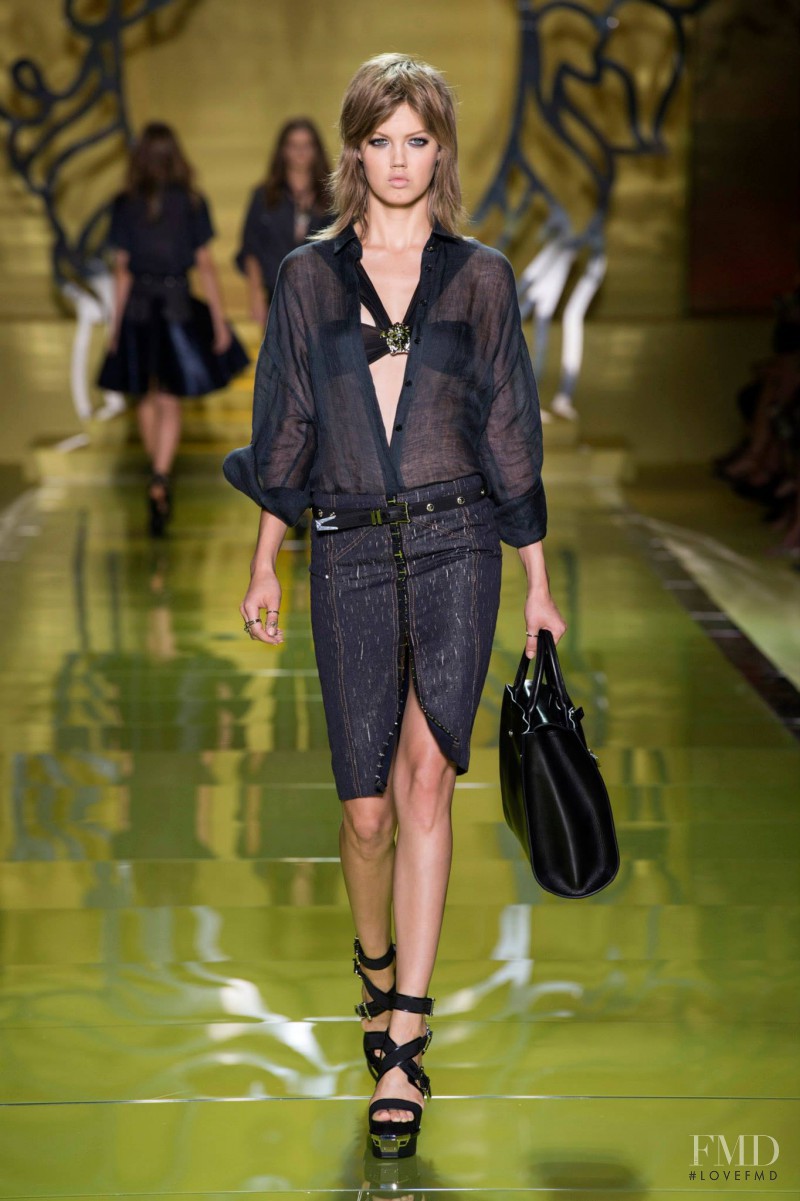 Lindsey Wixson featured in  the Versace fashion show for Spring/Summer 2014