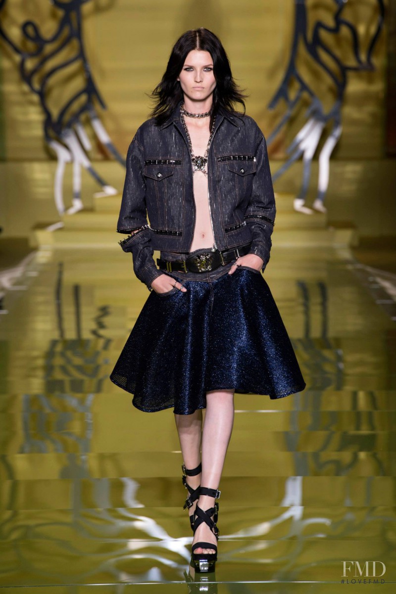 Katlin Aas featured in  the Versace fashion show for Spring/Summer 2014