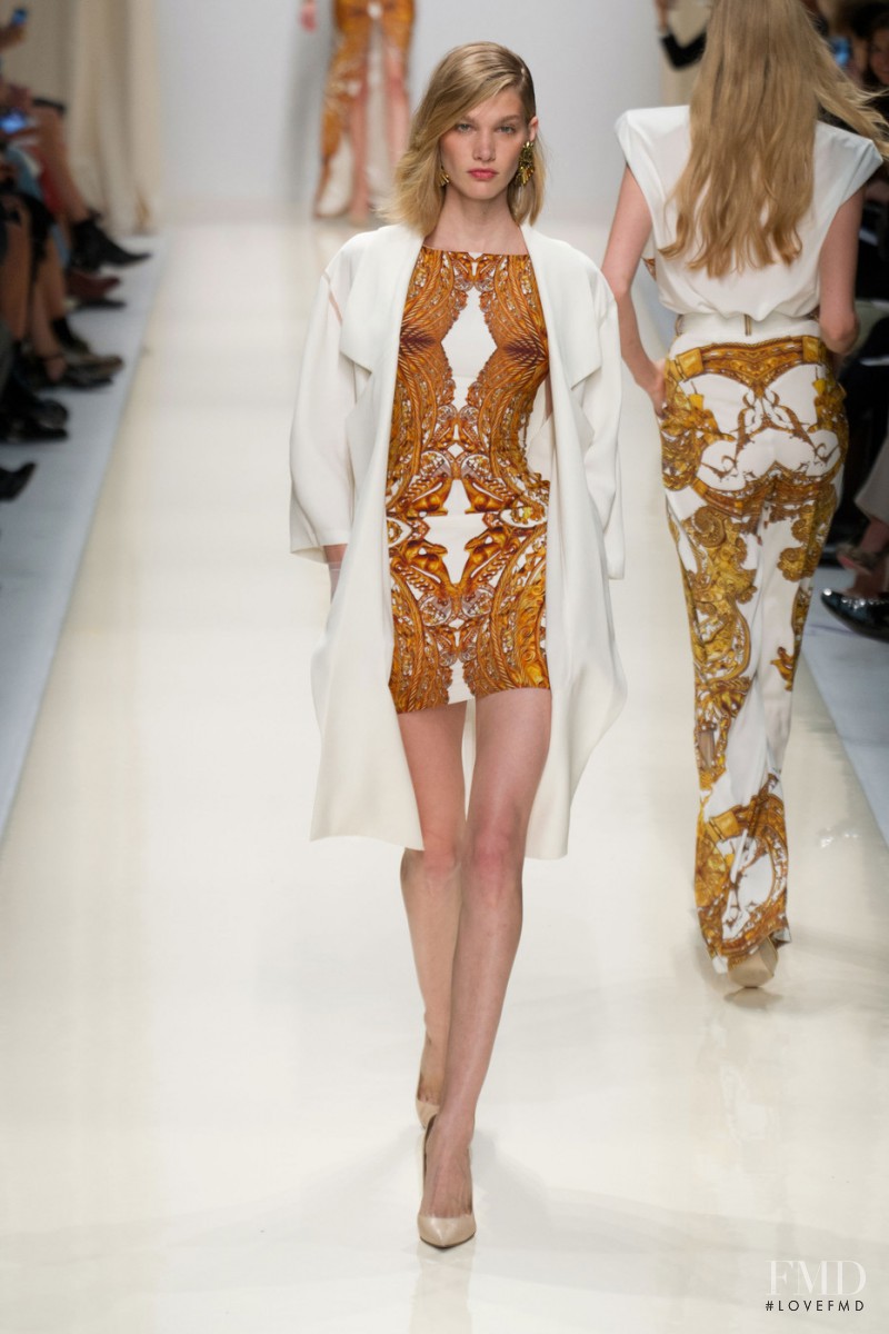 Irina Nikolaeva featured in  the Valentin Yudashkin fashion show for Spring/Summer 2014