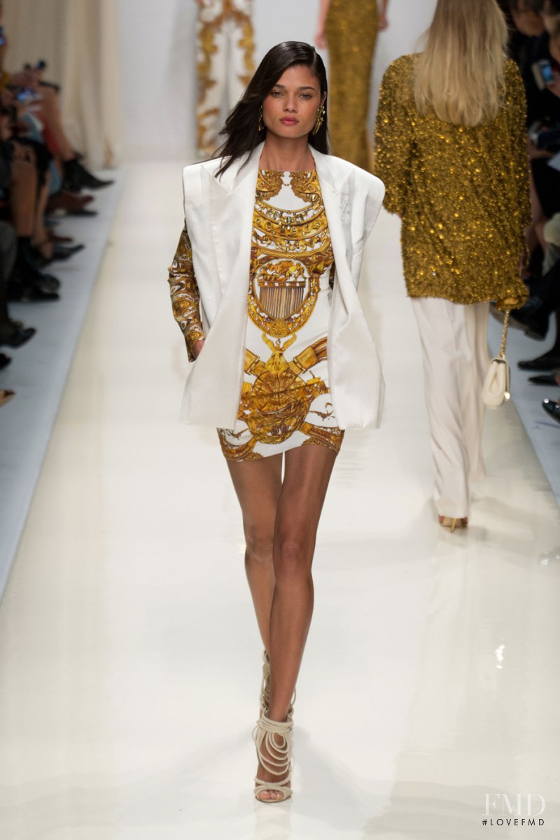 Valentin Yudashkin fashion show for Spring/Summer 2014