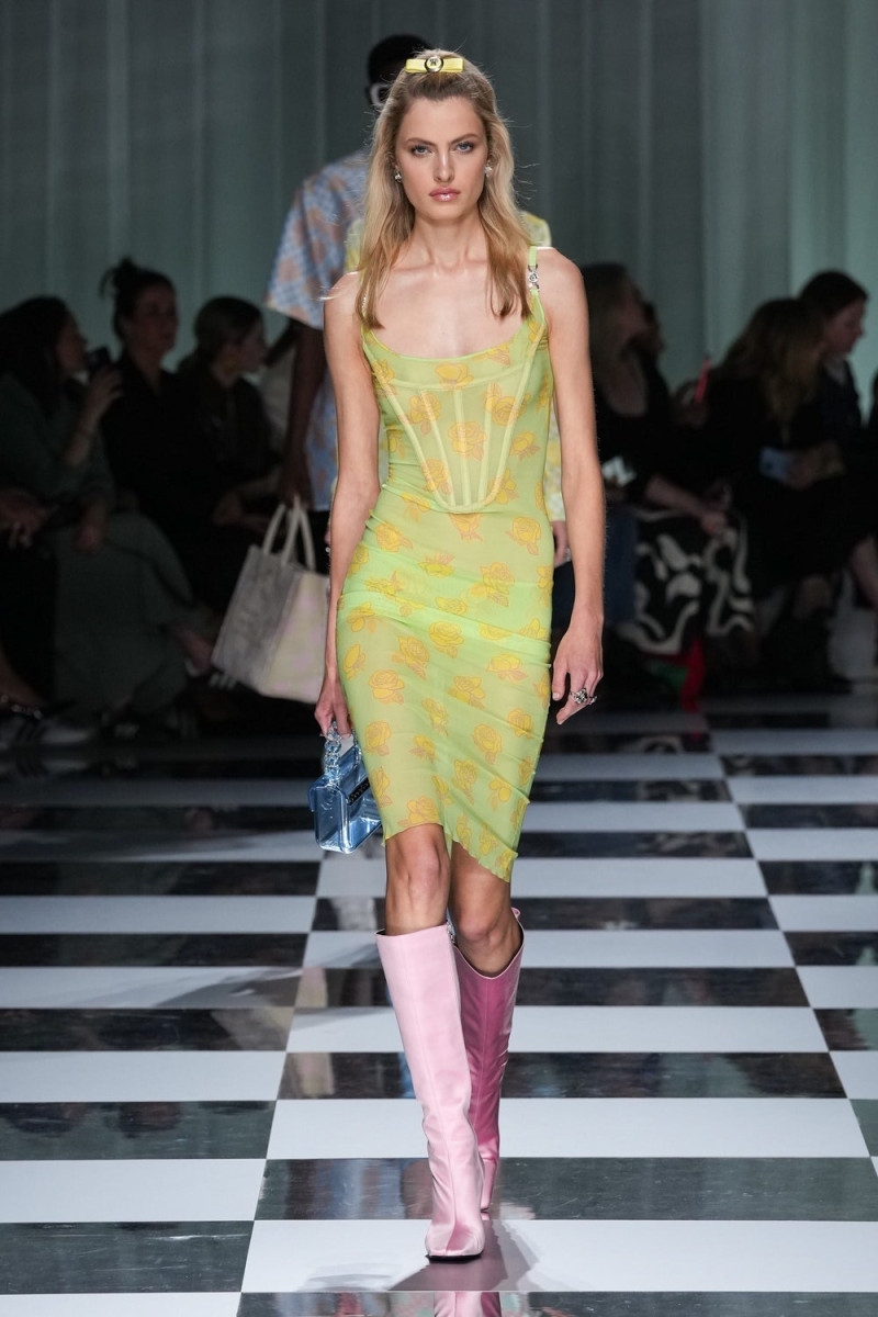 Felice Noordhoff featured in  the Versace fashion show for Spring/Summer 2024