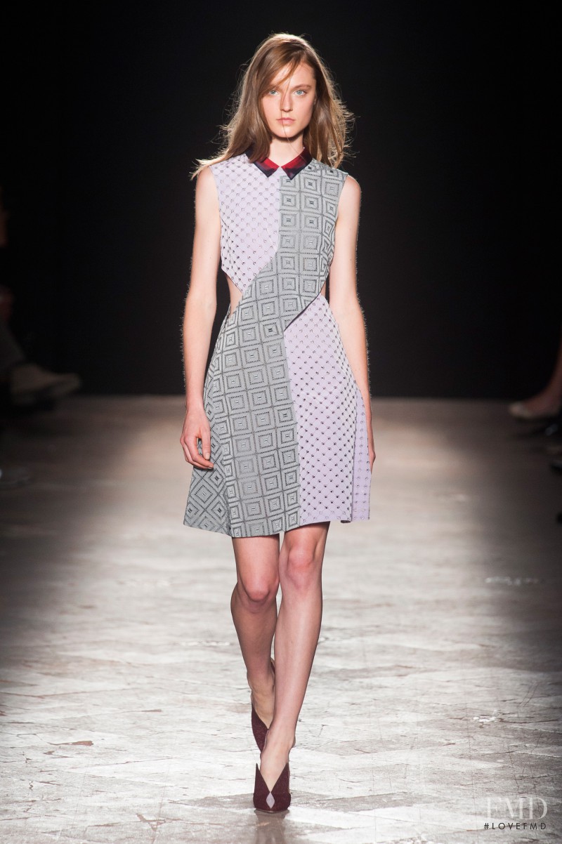 Marco de Vincenzo fashion show for Spring/Summer 2014