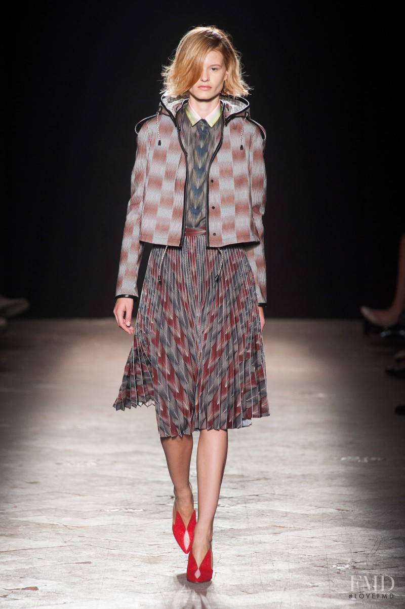 Marco de Vincenzo fashion show for Spring/Summer 2014