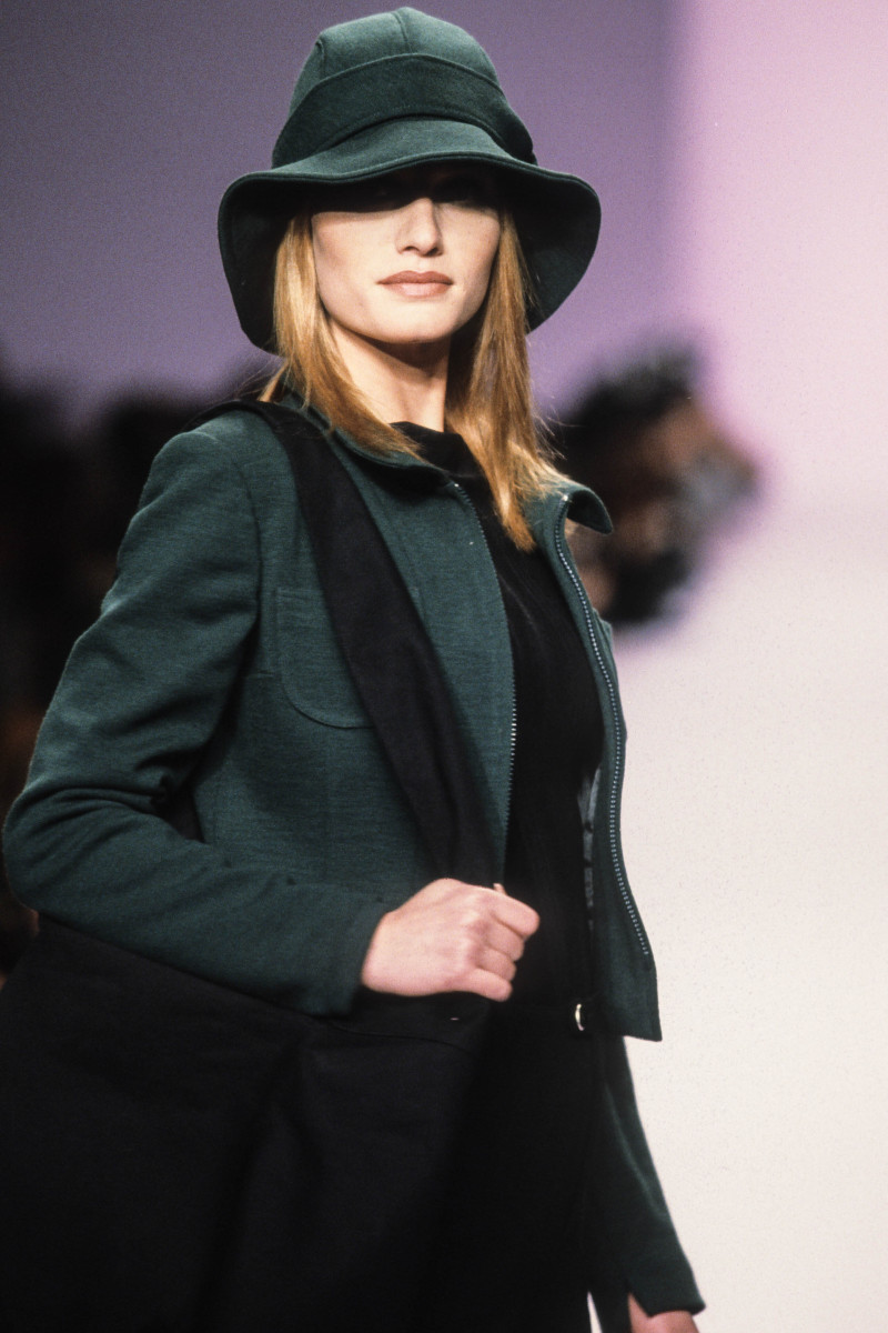 Amber Valletta featured in  the Anna Sui fashion show for Autumn/Winter 1996