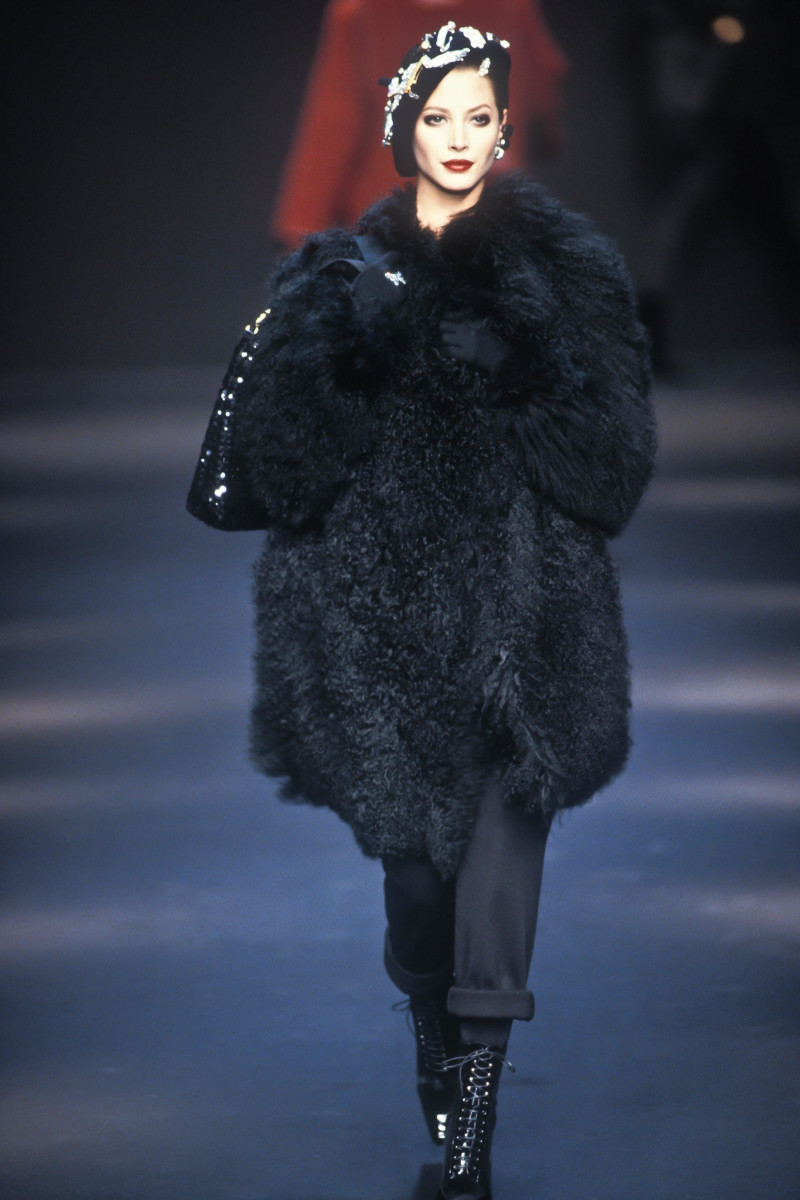 Christy Turlington featured in  the Sonia Rykiel fashion show for Autumn/Winter 1994