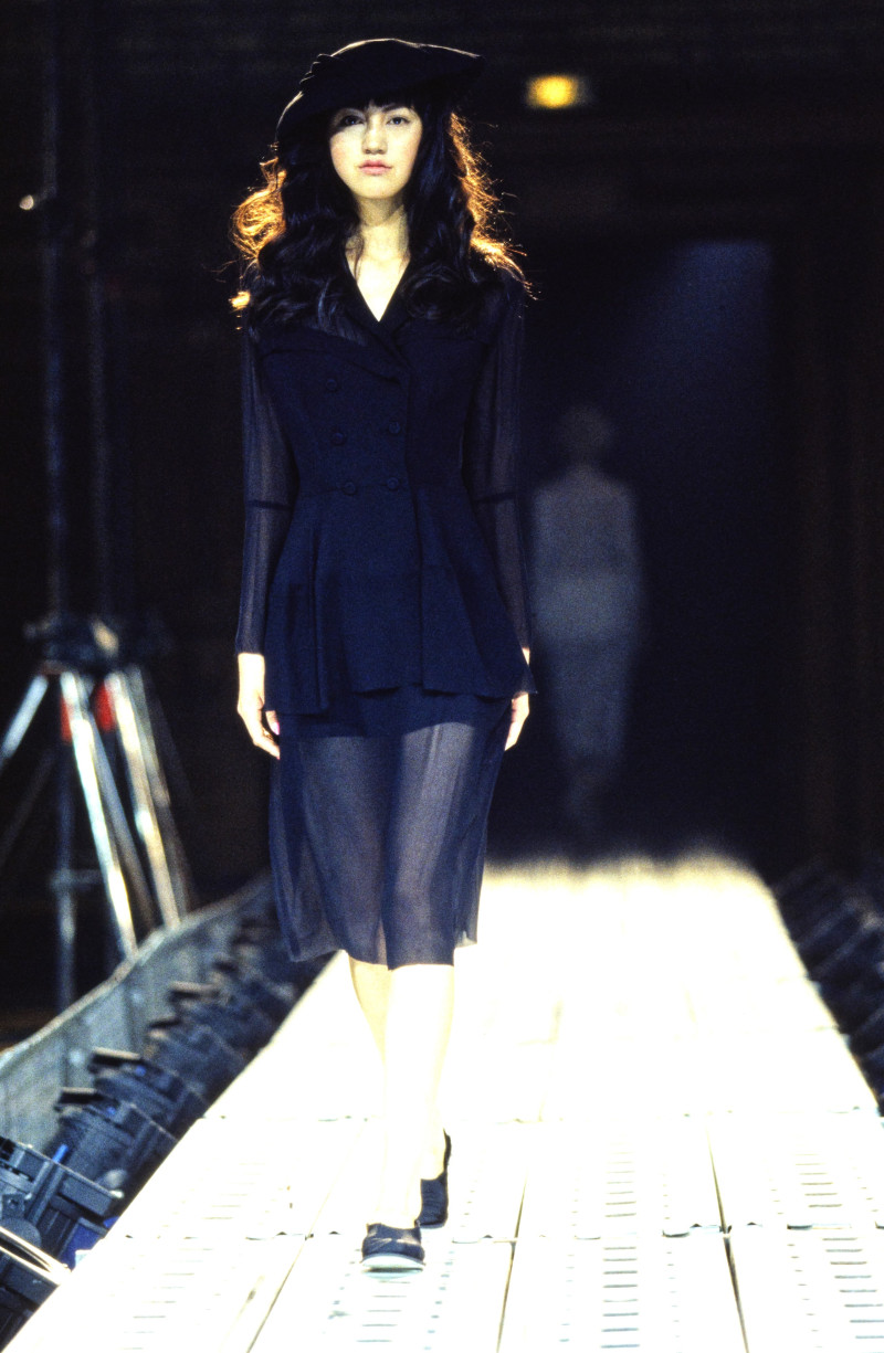Yohji Yamamoto fashion show for Spring/Summer 1997