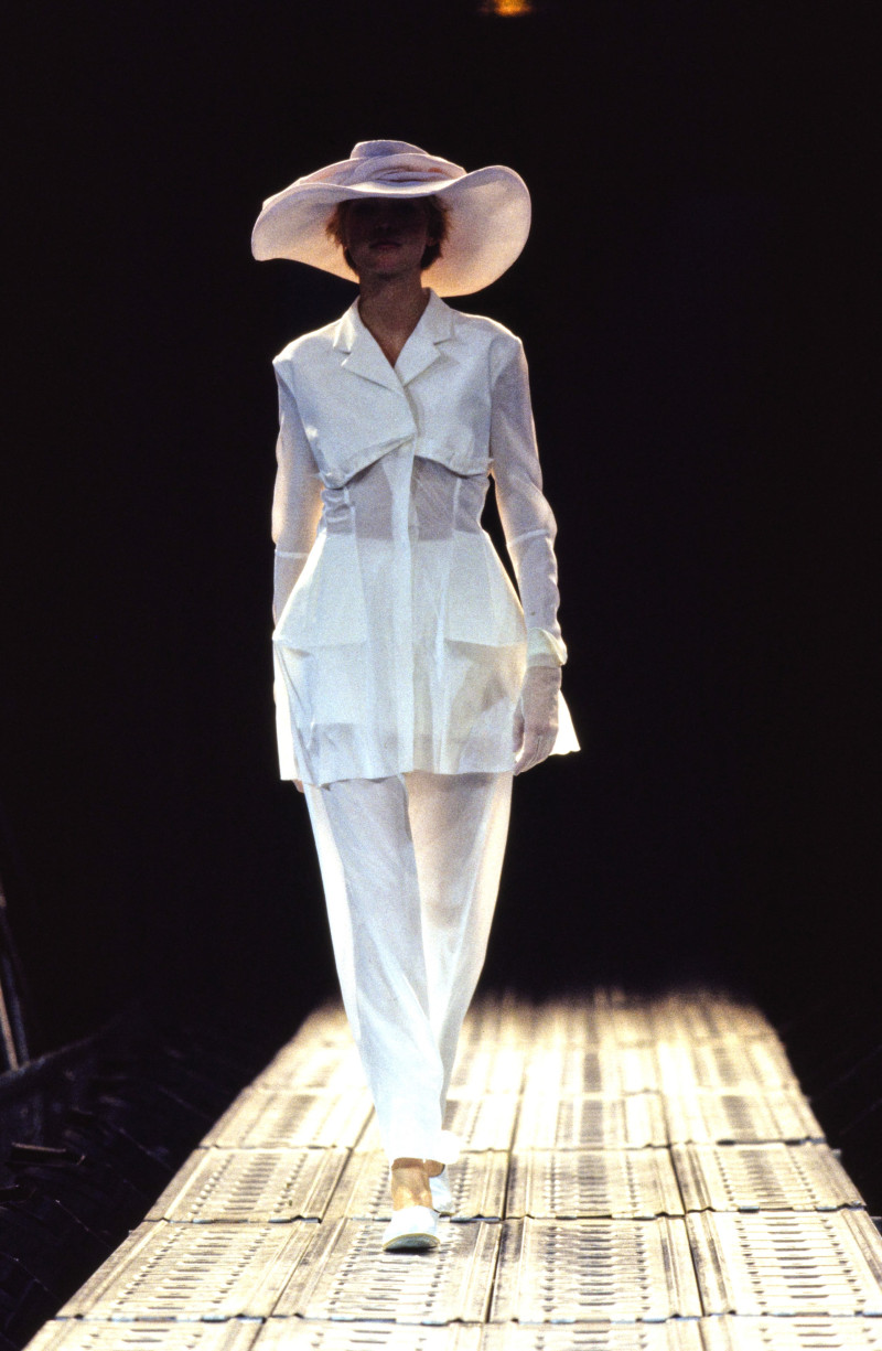 Nadja Auermann featured in  the Yohji Yamamoto fashion show for Spring/Summer 1997