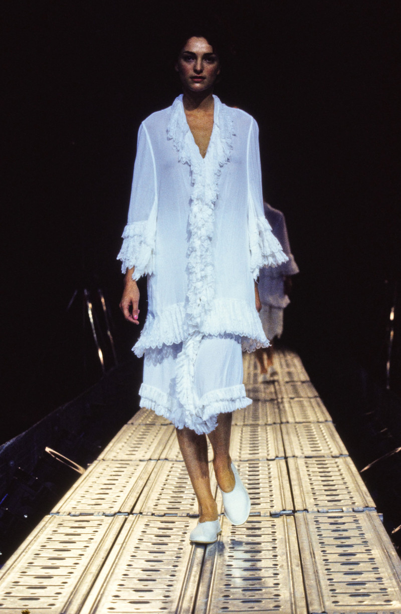 Yohji Yamamoto fashion show for Spring/Summer 1997