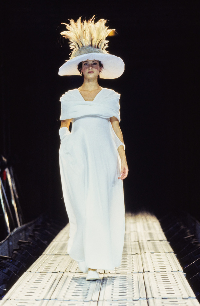 Carolyn Murphy featured in  the Yohji Yamamoto fashion show for Spring/Summer 1997