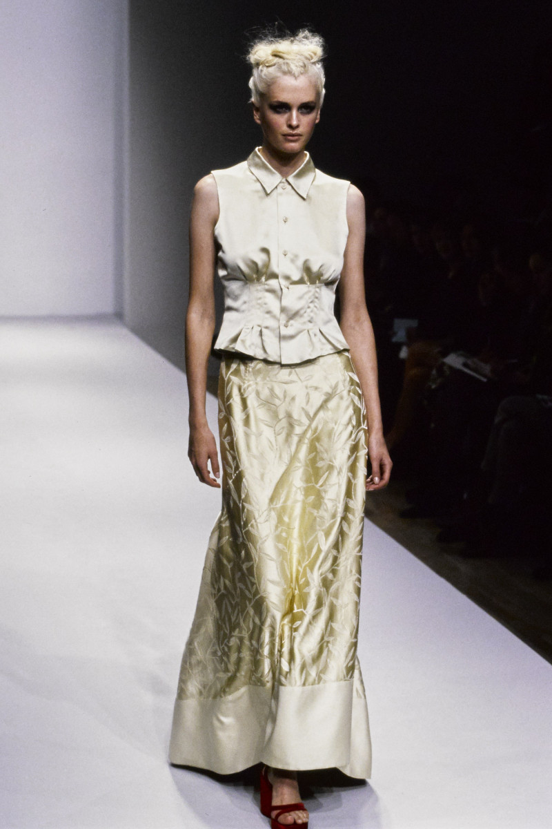 Prada fashion show for Spring/Summer 1997