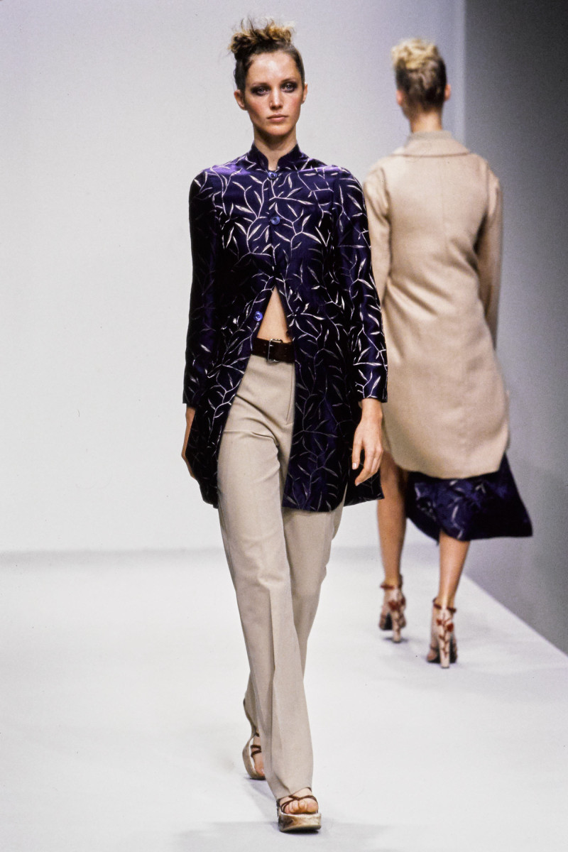 Prada fashion show for Spring/Summer 1997