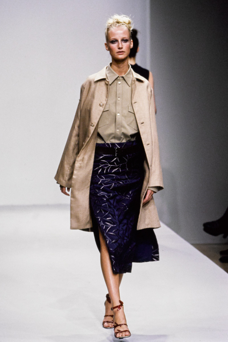 Prada fashion show for Spring/Summer 1997