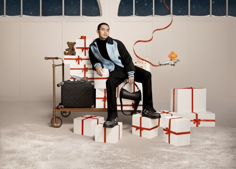 Mika Schneider featured in  the Louis Vuitton advertisement for Holiday 2023