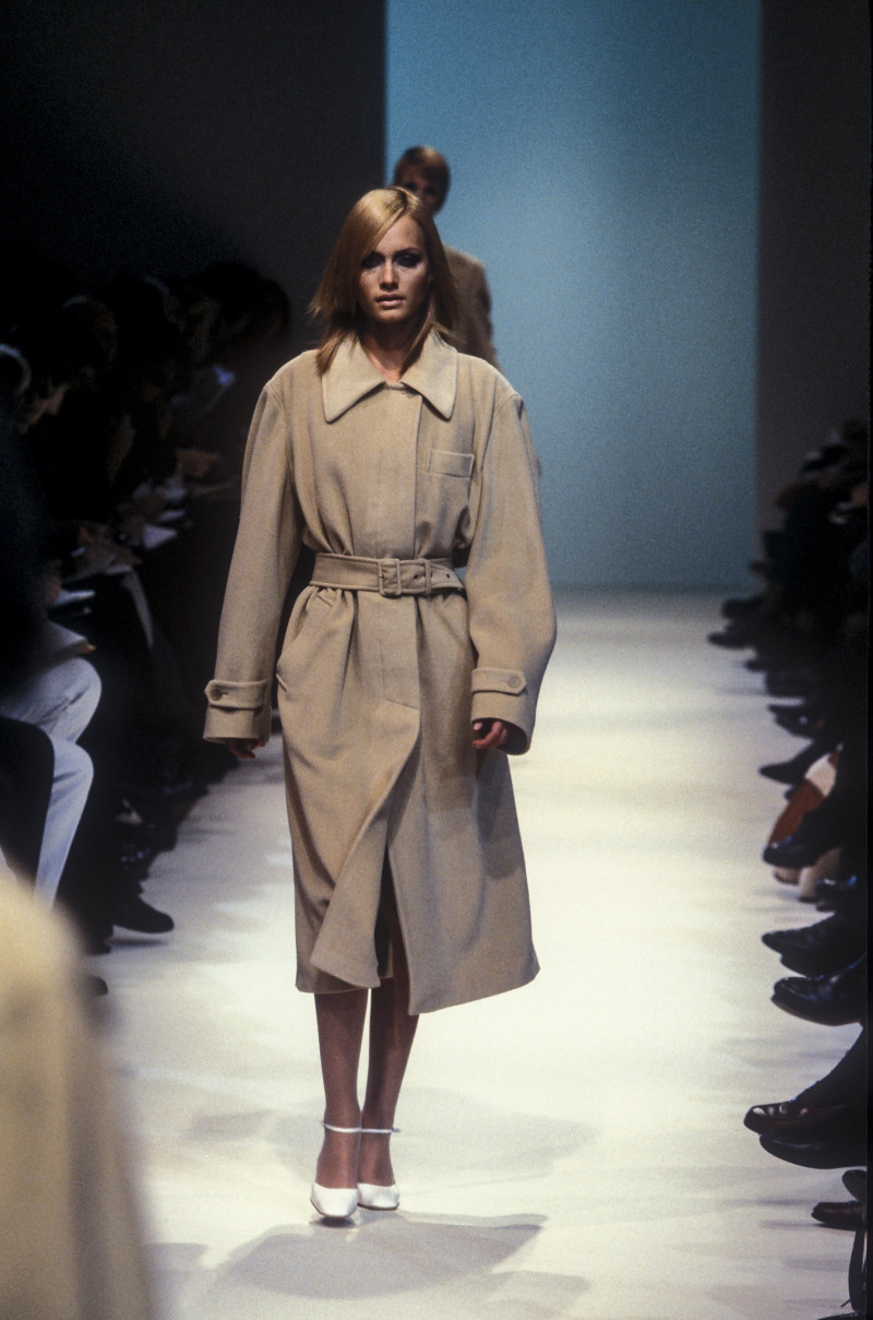 Amber Valletta featured in  the Jil Sander fashion show for Autumn/Winter 1995