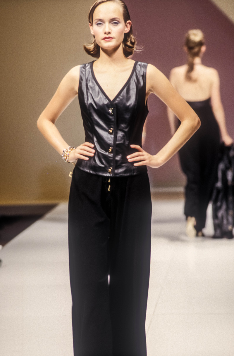 Amber Valletta featured in  the Salvatore Ferragamo fashion show for Spring/Summer 1995
