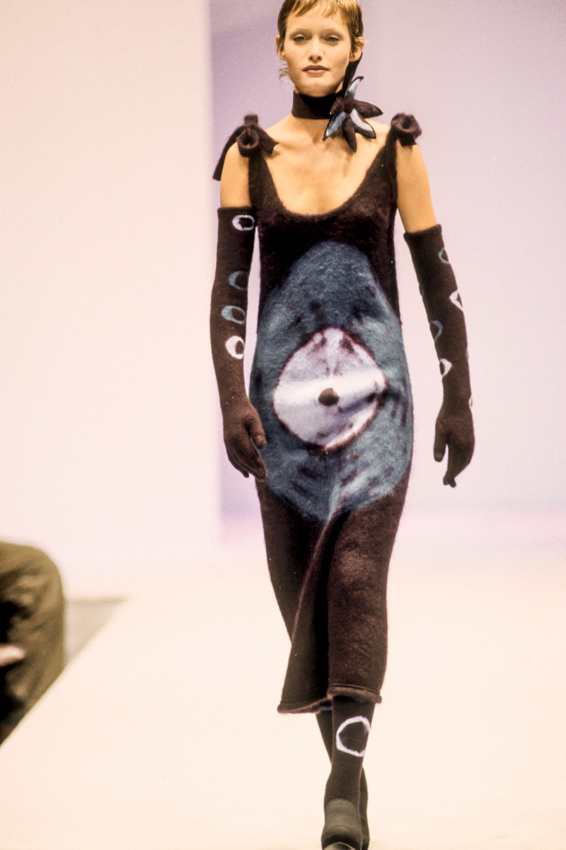 Amber Valletta featured in  the Gaetano Navarra fashion show for Autumn/Winter 1993