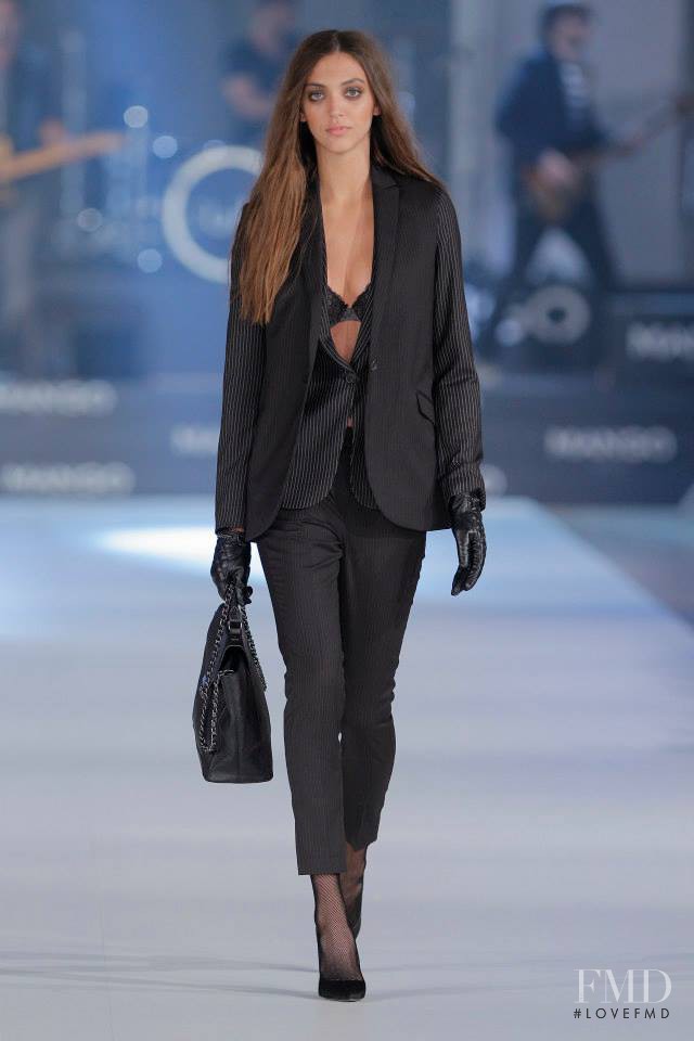 Mango fashion show for Autumn/Winter 2013