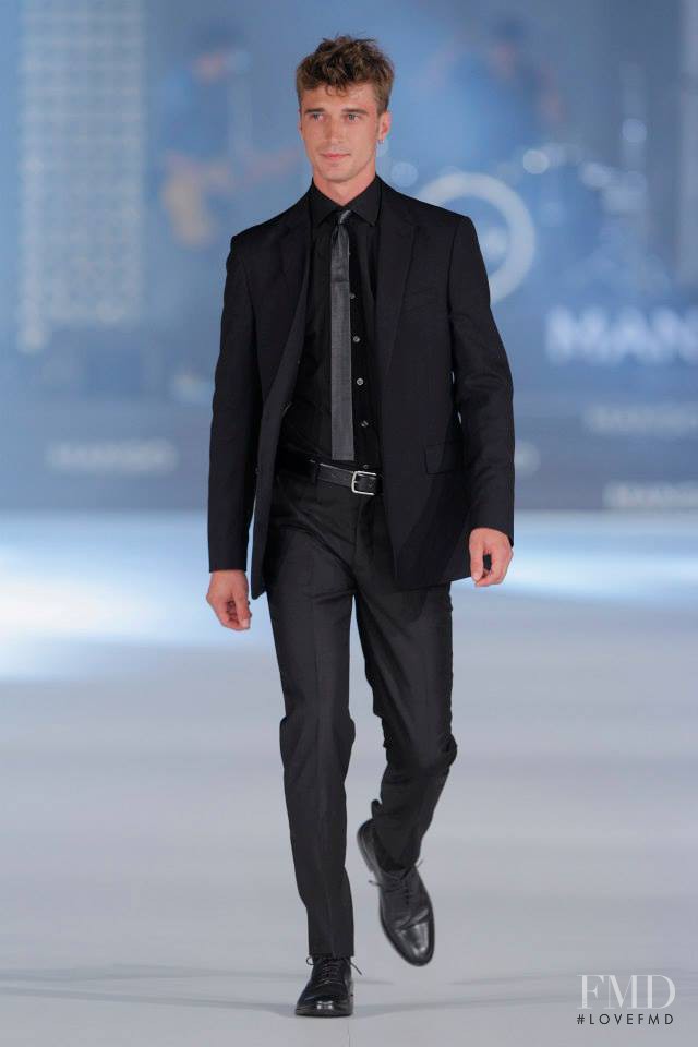 Mango fashion show for Autumn/Winter 2013