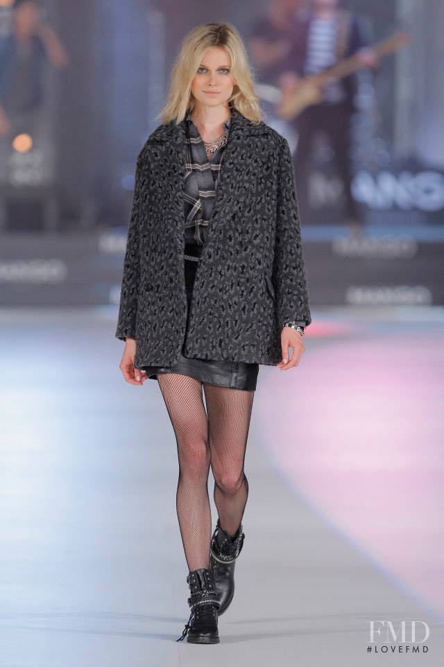 Mango fashion show for Autumn/Winter 2013