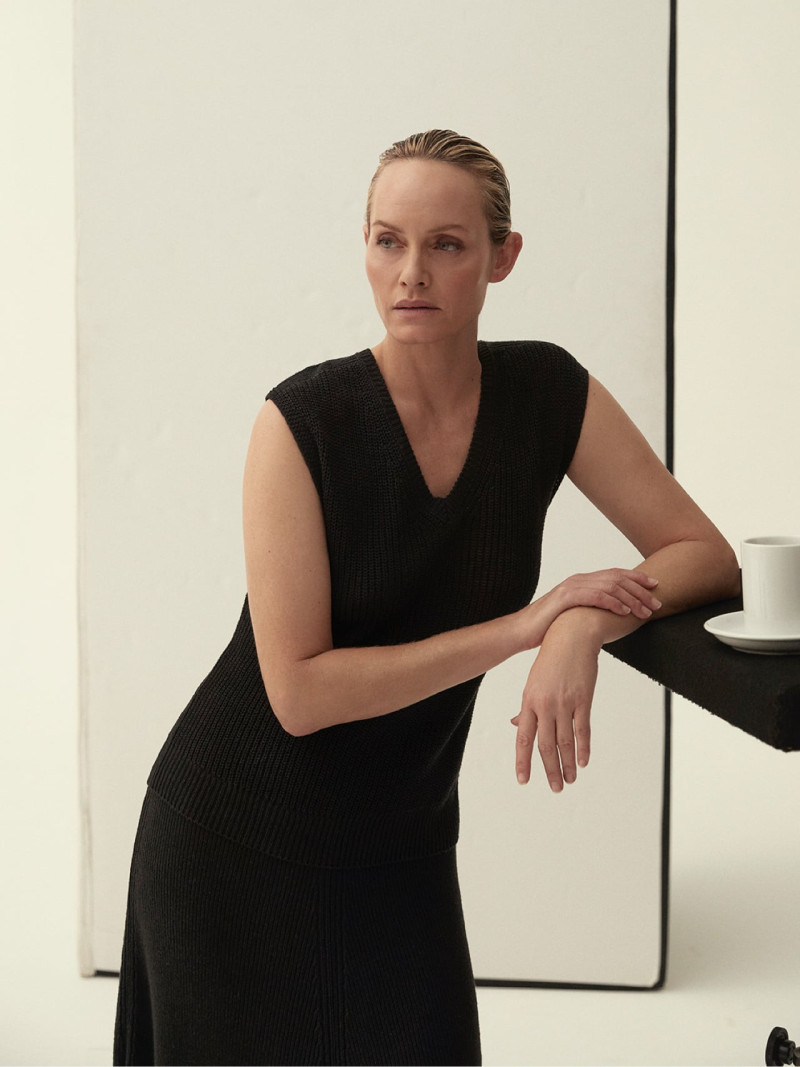 Amber Valletta featured in  the Closed Breaking Set advertisement for Spring/Summer 2021