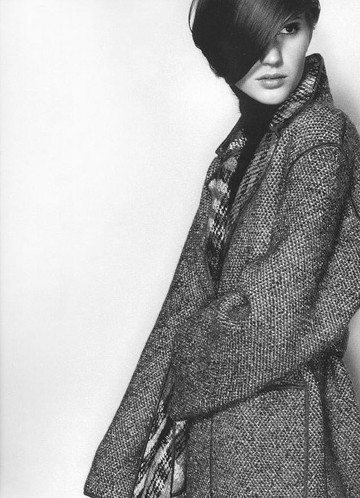 Gisele Bundchen featured in  the Missoni advertisement for Autumn/Winter 1998