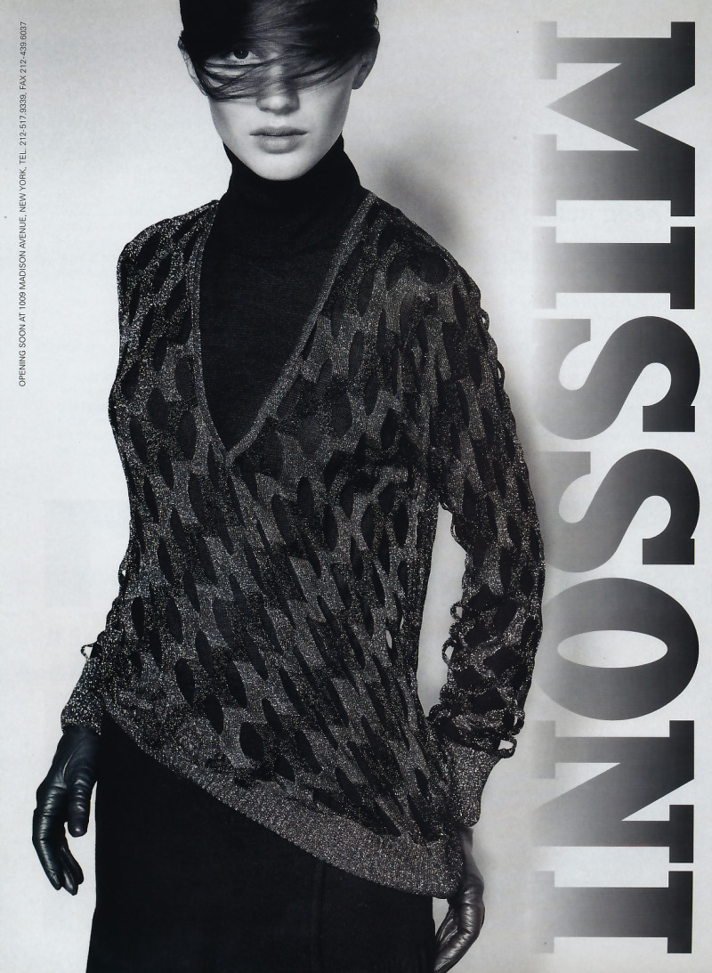 Gisele Bundchen featured in  the Missoni advertisement for Autumn/Winter 1998