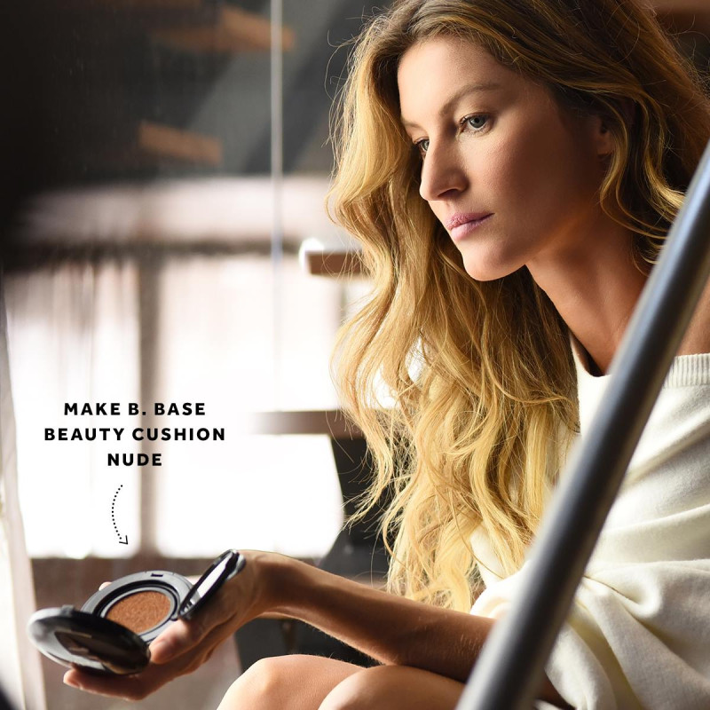 Gisele Bundchen featured in  the O Boticario advertisement for Autumn/Winter 2018