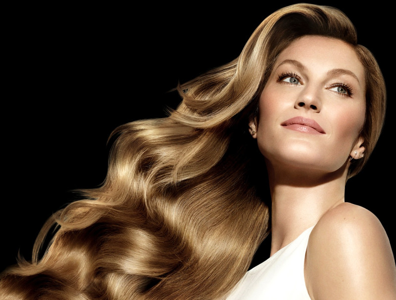 Gisele Bundchen featured in  the Pantene advertisement for Summer 2017