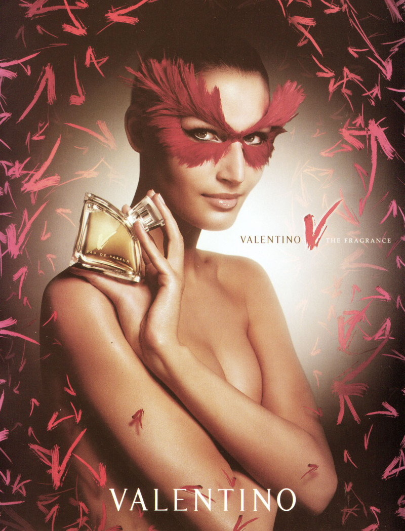 Gisele Bundchen featured in  the Valentino Beauty V The Fragrance advertisement for Spring/Summer 2005