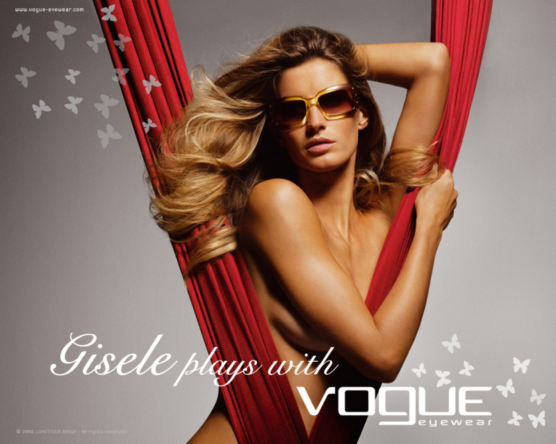 Gisele Bundchen featured in  the Vogue Eyewear advertisement for Spring/Summer 2007