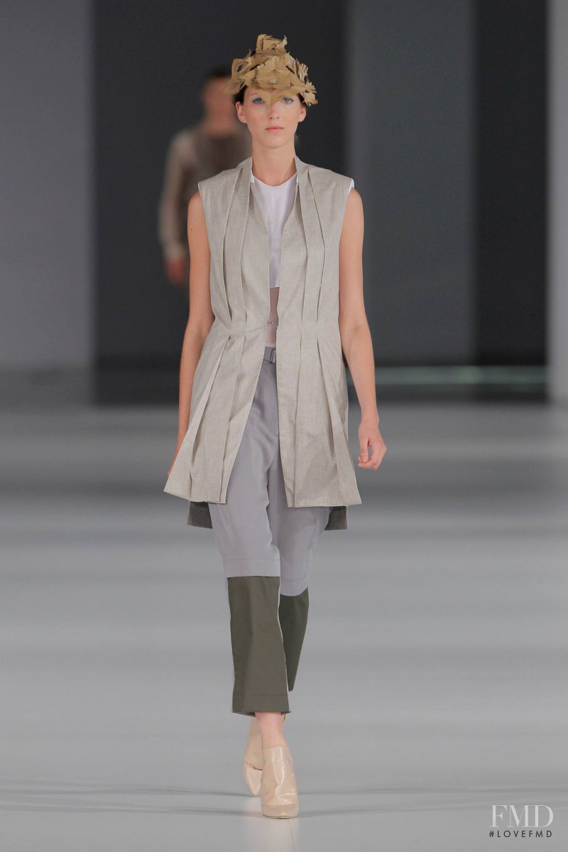 Iris Egbers featured in  the Yiorgos Eleftheriades fashion show for Spring/Summer 2014