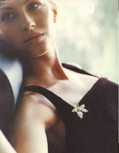 Gisele Bundchen featured in  the Daslu advertisement for Autumn/Winter 1997