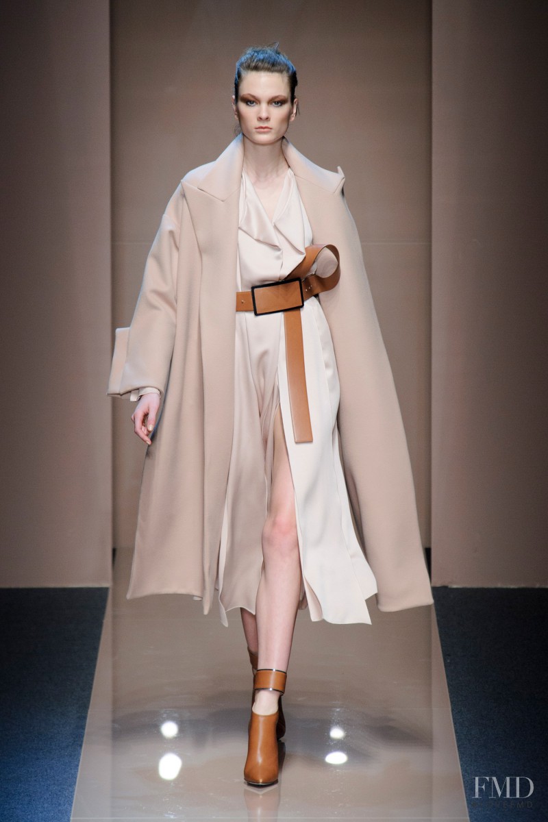 Irina Kulikova featured in  the Gianfranco Ferré fashion show for Autumn/Winter 2013