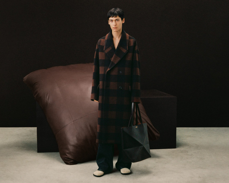 Bruno Krahl featured in  the Loewe advertisement for Spring 2024