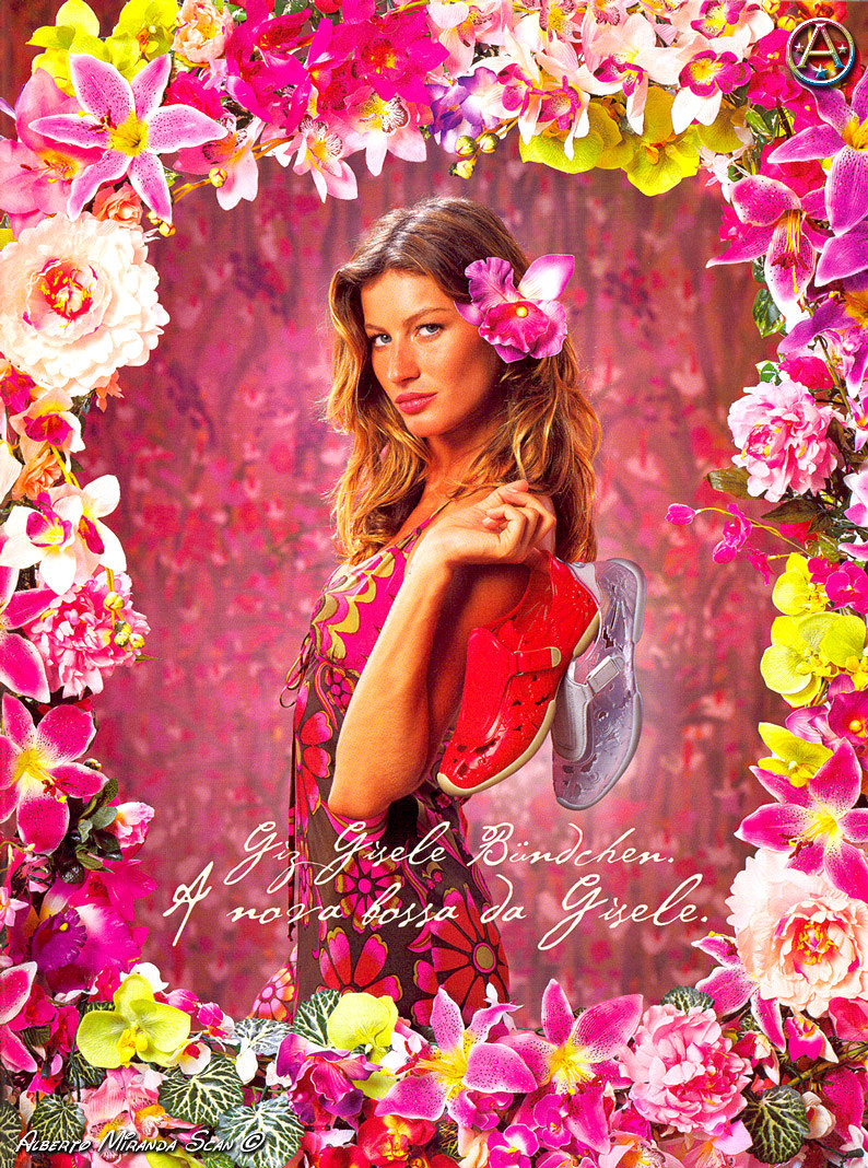 Gisele Bundchen featured in  the Ipanema advertisement for Autumn/Winter 2003