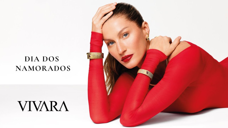 Gisele Bundchen featured in  the Vivara Valentin\'s Day advertisement for Spring 2023