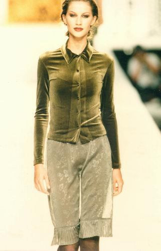 Gisele Bundchen featured in  the Zoomp fashion show for Autumn/Winter 1997
