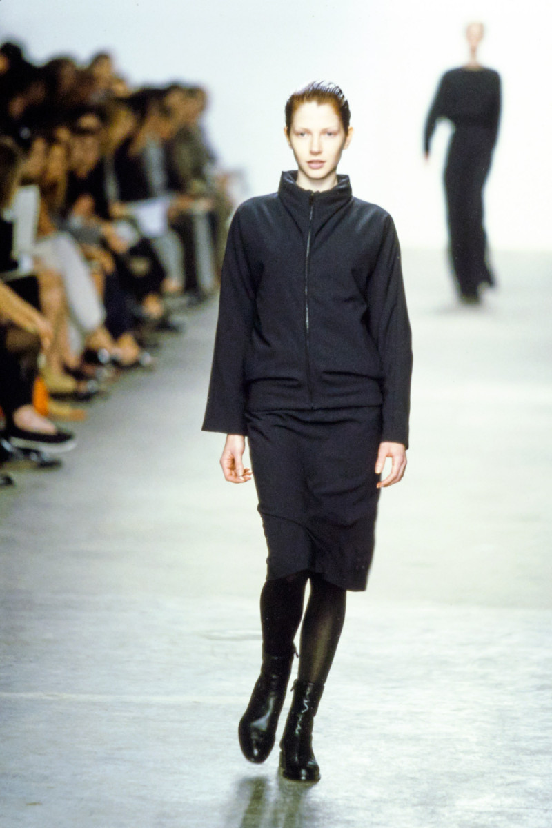 Calvin Klein fashion show for Autumn/Winter 1998