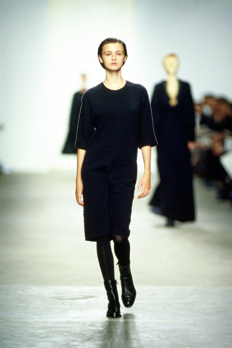 Calvin Klein fashion show for Autumn/Winter 1998
