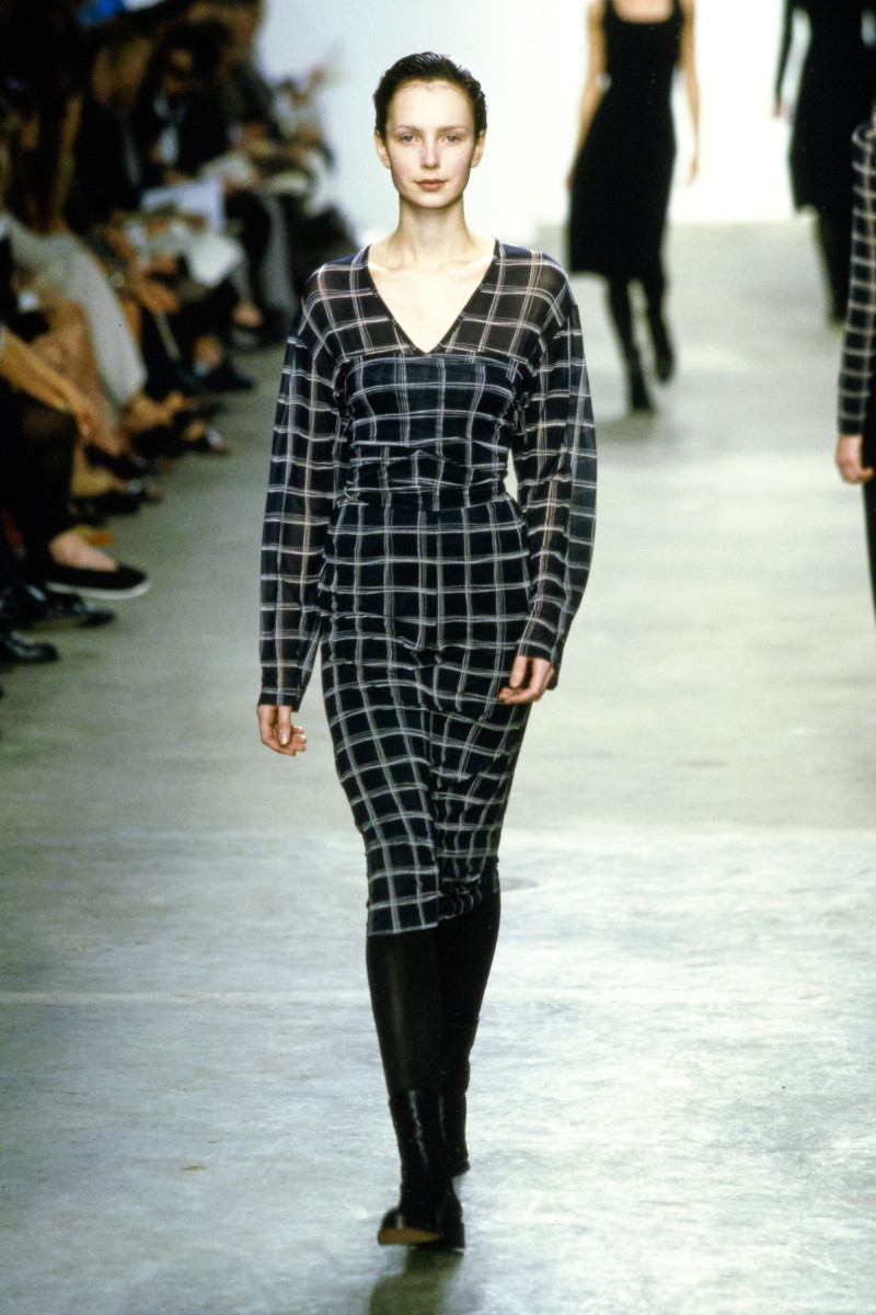 Calvin Klein fashion show for Autumn/Winter 1998