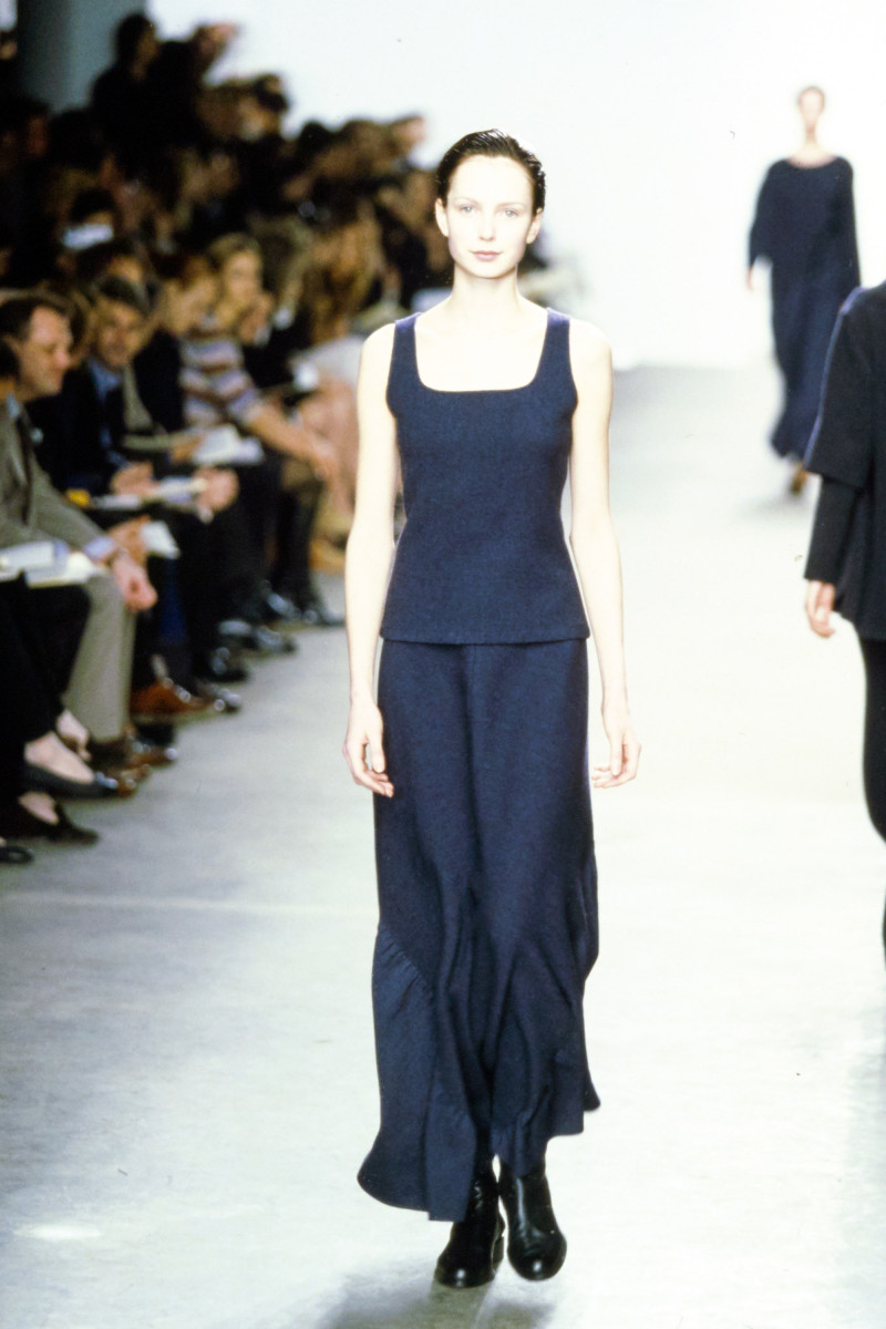 Calvin Klein fashion show for Autumn/Winter 1998