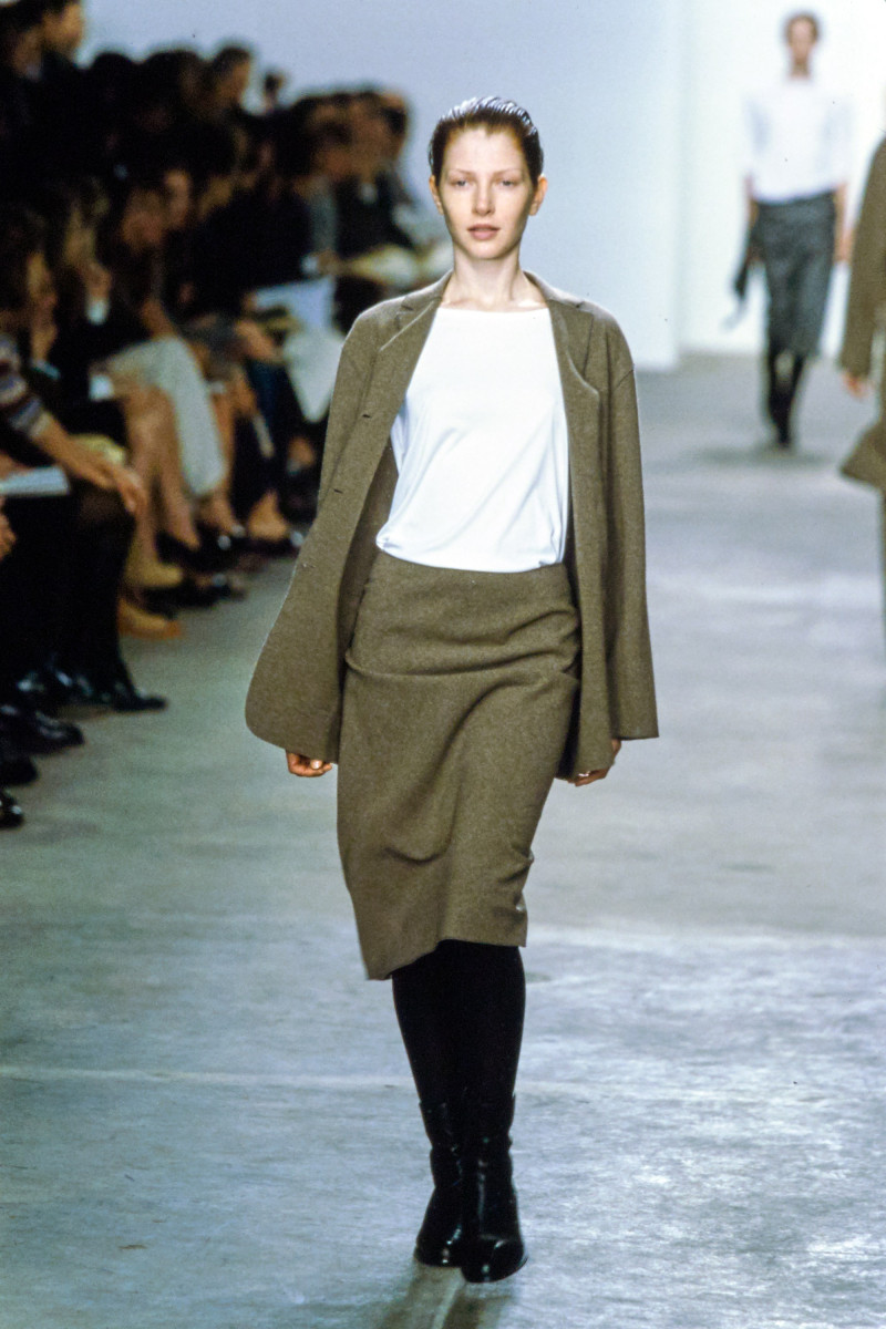 Calvin Klein fashion show for Autumn/Winter 1998
