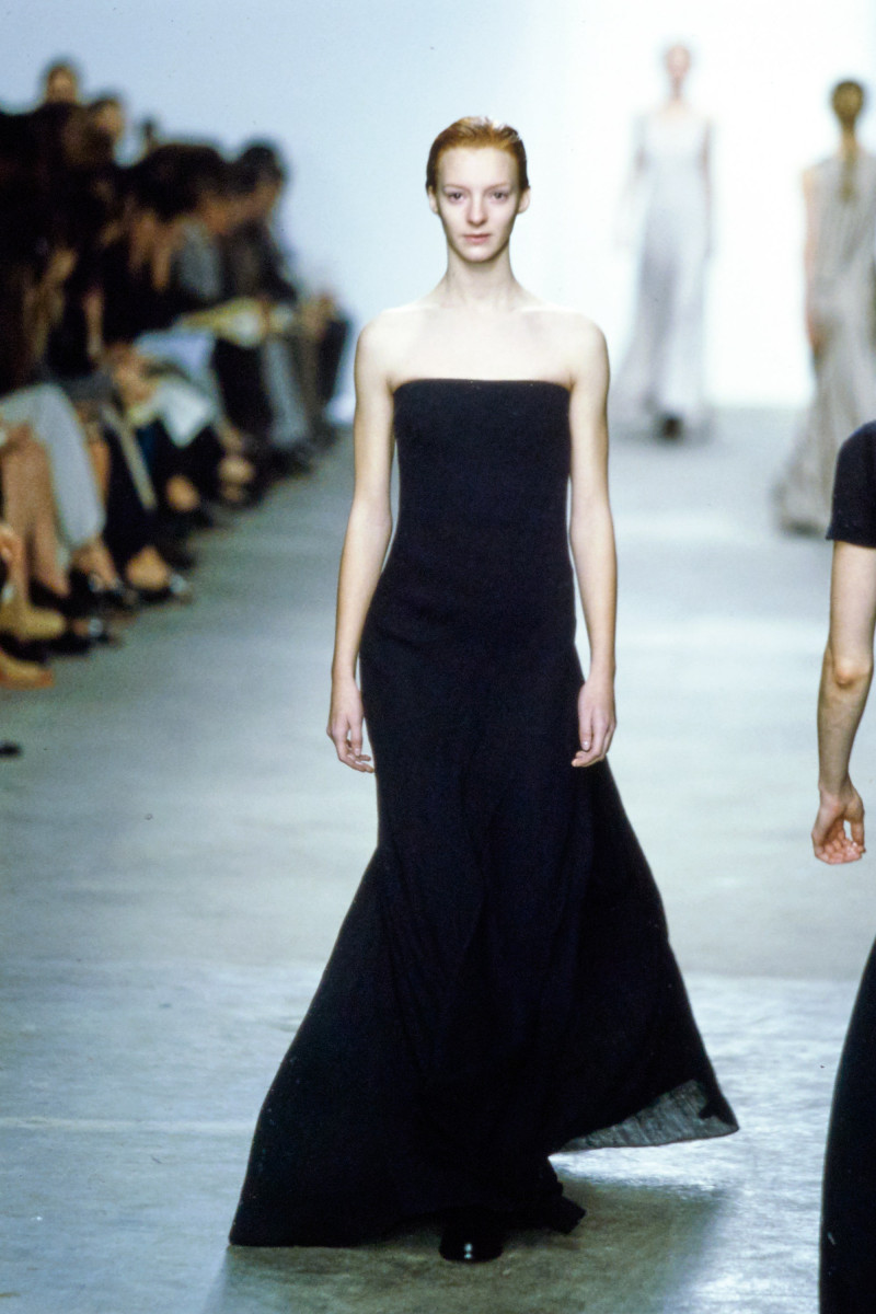 Calvin Klein fashion show for Autumn/Winter 1998
