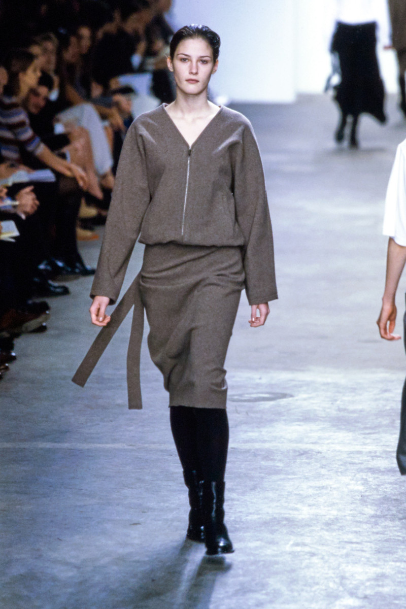 Calvin Klein fashion show for Autumn/Winter 1998