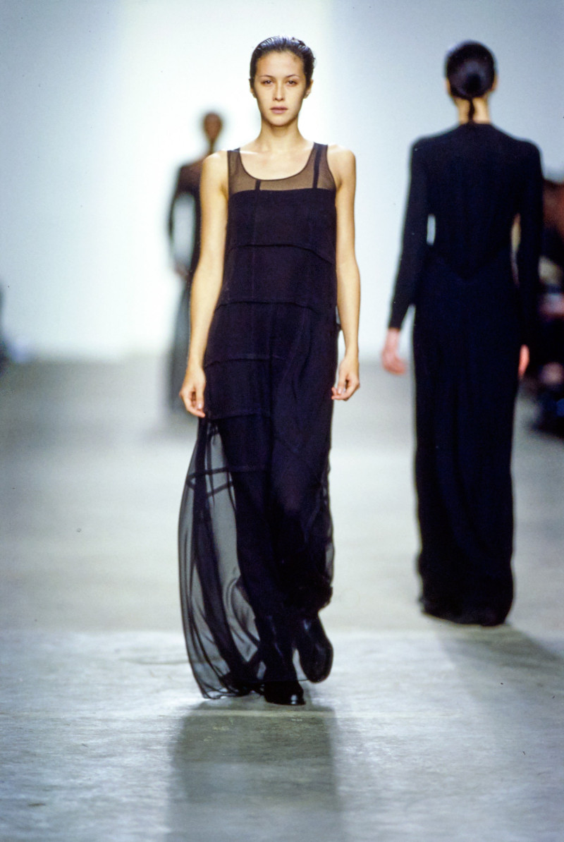 Calvin Klein fashion show for Autumn/Winter 1998